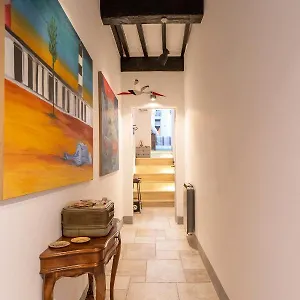 Pensión Manillahouse, Montepulciano Stazione